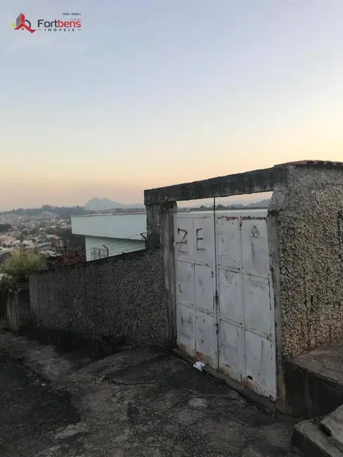 Foto 1 de Casa com 2 quartos à venda, 302m2 em Vila Caiúba, São Paulo - SP