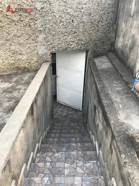 Foto 4 de Casa com 2 quartos à venda, 302m2 em Vila Caiúba, São Paulo - SP