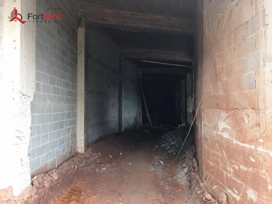 Foto 4 de Armazém / Galpão para alugar, 2735m2 em Laranjeiras, Caieiras - SP