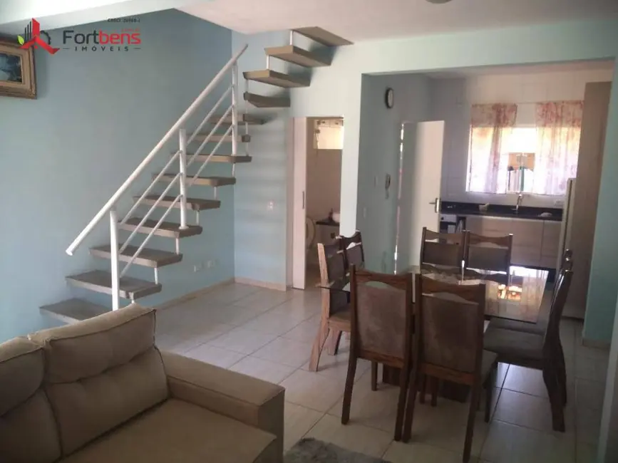 Foto 4 de Sobrado com 2 quartos à venda, 76m2 em Caieiras - SP