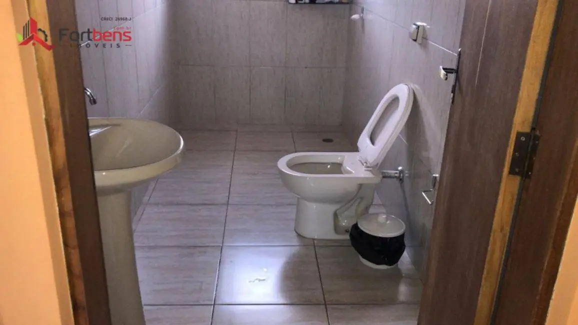 Foto 6 de Sobrado com 2 quartos à venda, 137m2 em Chácaras São José, Franco Da Rocha - SP