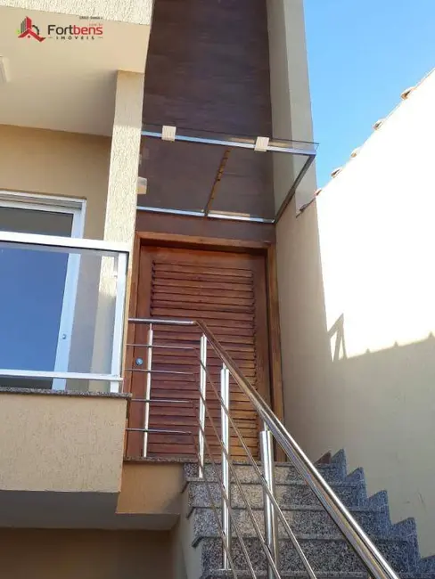 Foto 5 de Sobrado com 3 quartos à venda, 239m2 em Caieiras - SP