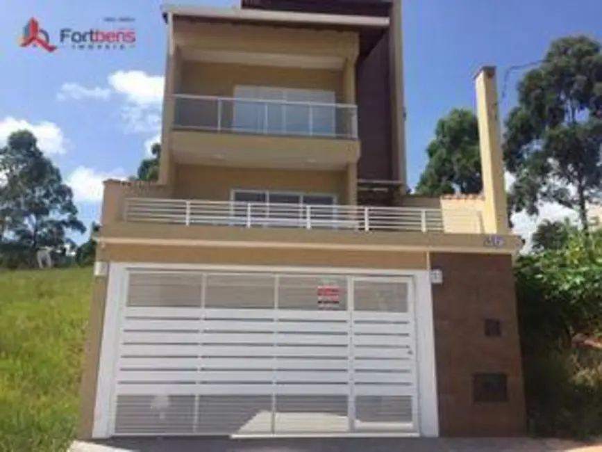 Foto 2 de Sobrado com 3 quartos à venda, 239m2 em Caieiras - SP