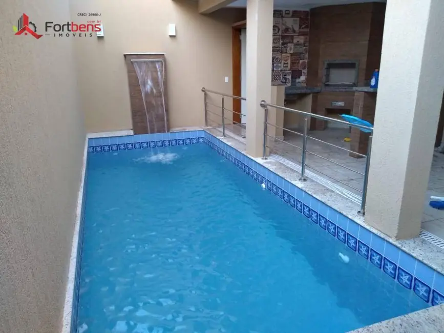 Foto 7 de Sobrado com 3 quartos à venda, 239m2 em Caieiras - SP