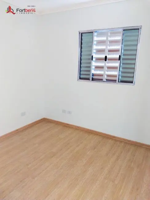 Sobrado com 2 quartos à venda, 51m2 em Jardim Nova Esperança, Francisco Morato - SP - imagem 6 Foto 6 de Sobrado com 2 quartos à venda, 51m2 em Jardim Nova Esperança, Francisco Morato - SP