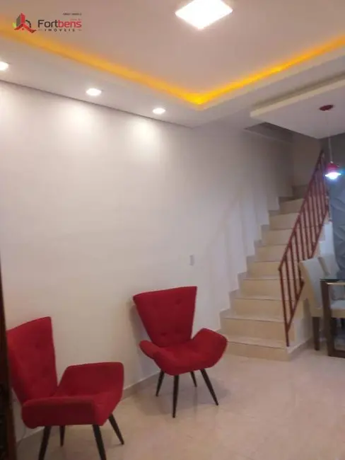 Sobrado com 2 quartos à venda, 100m2 em Jardim Alegria, Francisco Morato - SP - imagem 7 Foto 7 de Sobrado com 2 quartos à venda, 100m2 em Jardim Alegria, Francisco Morato - SP