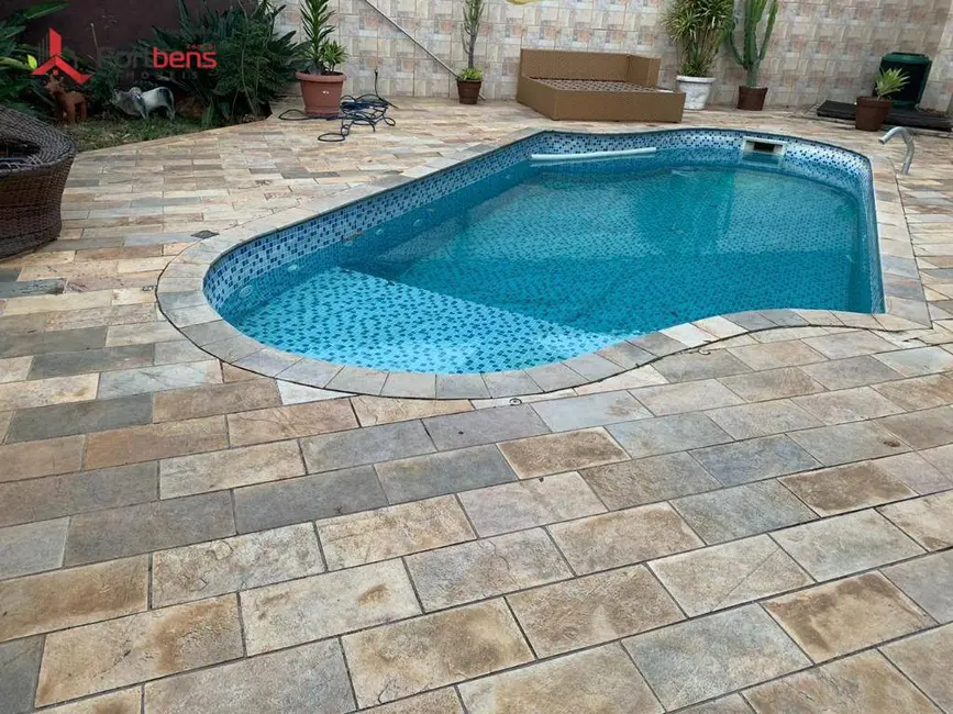 Foto 4 de Casa com 5 quartos para alugar em Chácara Monte Alegre, São Paulo - SP