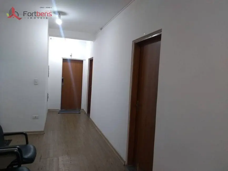 Sala Comercial para alugar, 30m2 em Região Central, Caieiras - SP - imagem 4 Foto 4 de Sala Comercial para alugar, 30m2 em Região Central, Caieiras - SP