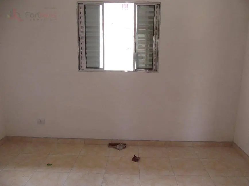 Sobrado com 2 quartos à venda, 60m2 em Jardim Alegria, Francisco Morato - SP - imagem 8 Foto 8 de Sobrado com 2 quartos à venda, 60m2 em Jardim Alegria, Francisco Morato - SP