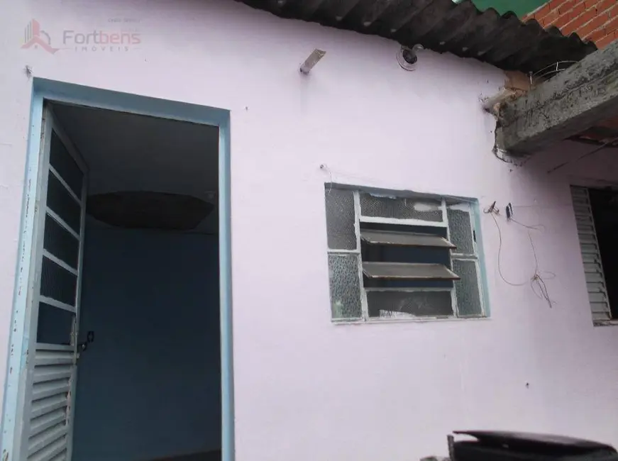 Casa com 1 quarto à venda, 125m2 em Laranjeiras, Caieiras - SP - imagem 3 Foto 3 de Casa com 1 quarto à venda, 125m2 em Laranjeiras, Caieiras - SP