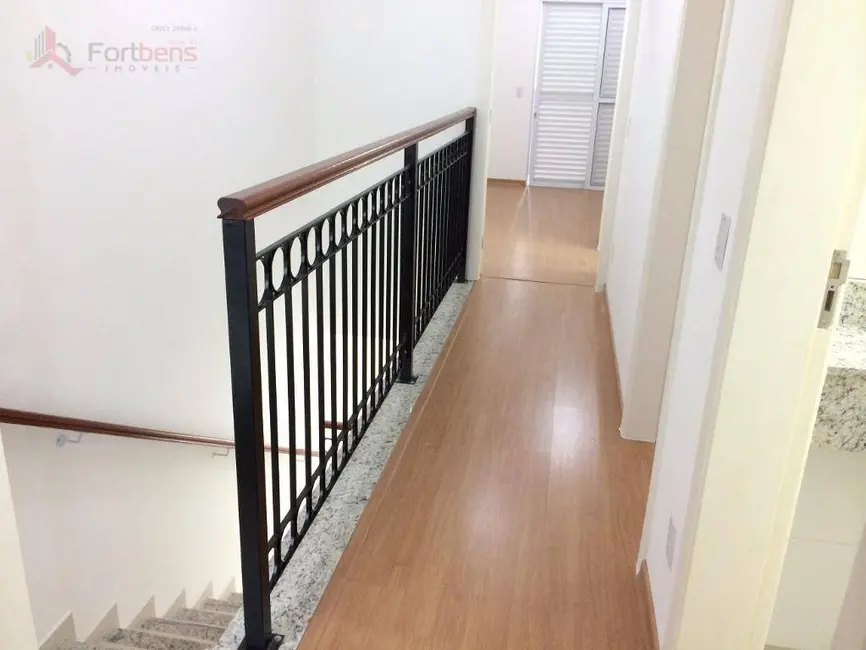 Foto 3 de Sobrado com 3 quartos à venda, 180m2 em Villa Verde, Franco Da Rocha - SP