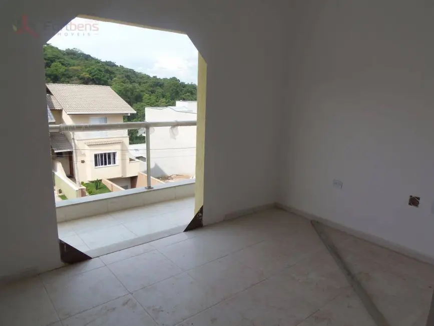 Foto 9 de Sobrado com 3 quartos à venda, 190m2 em Villa Verde, Franco Da Rocha - SP