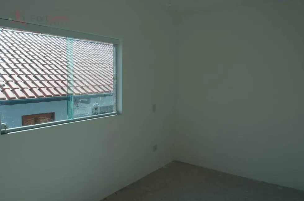 Sobrado com 3 quartos à venda, 130m2 em Parque Assunção, Taboao Da Serra - SP - imagem 8 Foto 8 de Sobrado com 3 quartos à venda, 130m2 em Parque Assunção, Taboao Da Serra - SP