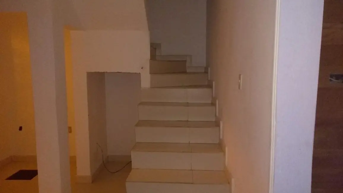 Foto 7 de Sobrado com 3 quartos à venda, 64m2 em Vera Tereza, Caieiras - SP