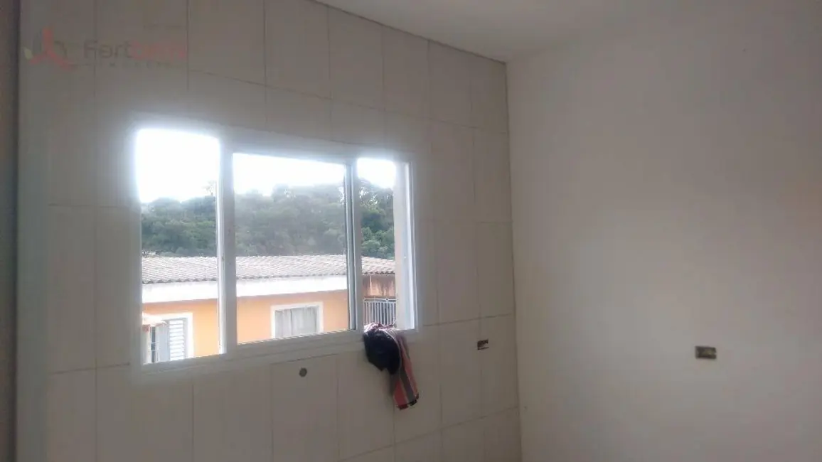 Sobrado com 2 quartos à venda, 150m2 em Jardim Alegria, Francisco Morato - SP - imagem 6 Foto 6 de Sobrado com 2 quartos à venda, 150m2 em Jardim Alegria, Francisco Morato - SP