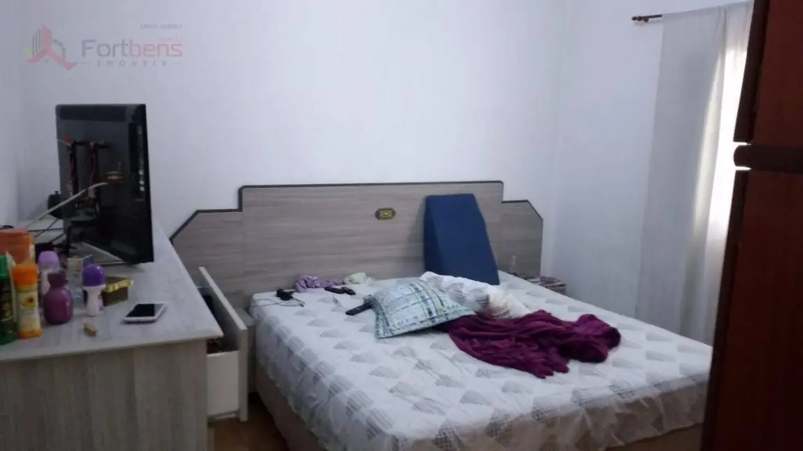 Foto 3 de Casa com 1 quarto à venda, 300m2 em Serpa, Caieiras - SP