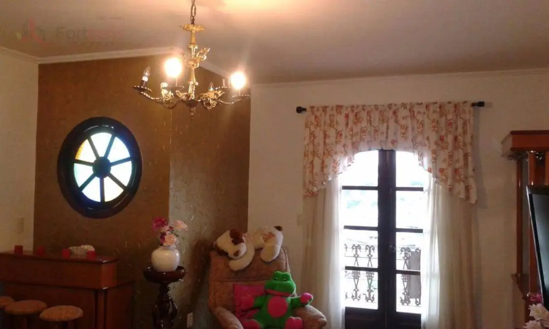 Foto 2 de Casa com 3 quartos à venda, 256m2 em Jardim Benintendi, Franco Da Rocha - SP