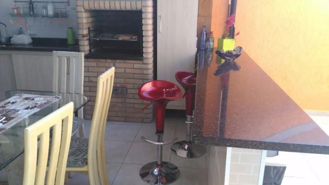 Sobrado com 2 quartos à venda, 200m2 em São Paulo - SP - imagem 6 Foto 6 de Sobrado com 2 quartos à venda, 200m2 em São Paulo - SP