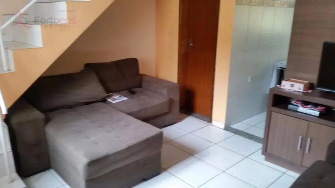 Foto 4 de Sobrado com 2 quartos à venda, 58m2 em Vila dos Comerciários, Franco Da Rocha - SP