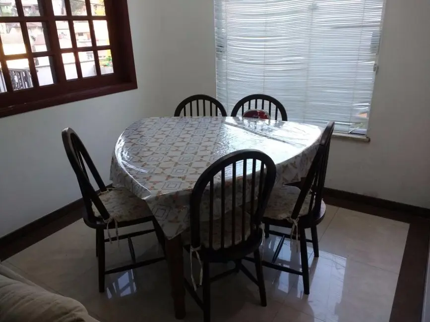 Foto 8 de Sobrado com 3 quartos à venda, 150m2 em Serpa, Caieiras - SP