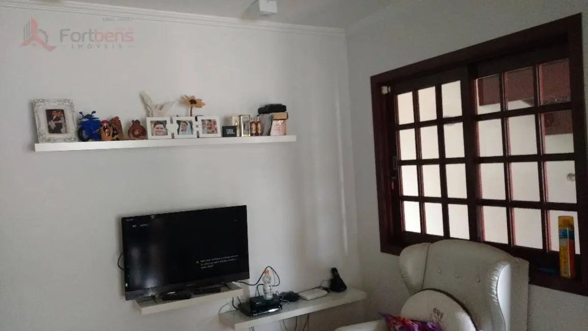 Foto 9 de Sobrado com 3 quartos à venda, 150m2 em Serpa, Caieiras - SP