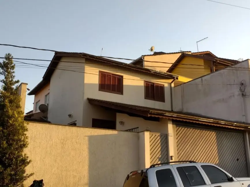 Foto 4 de Sobrado com 3 quartos à venda, 150m2 em Serpa, Caieiras - SP