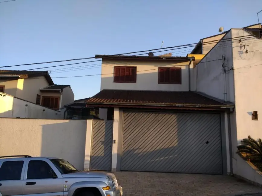 Foto 1 de Sobrado com 3 quartos à venda, 150m2 em Serpa, Caieiras - SP