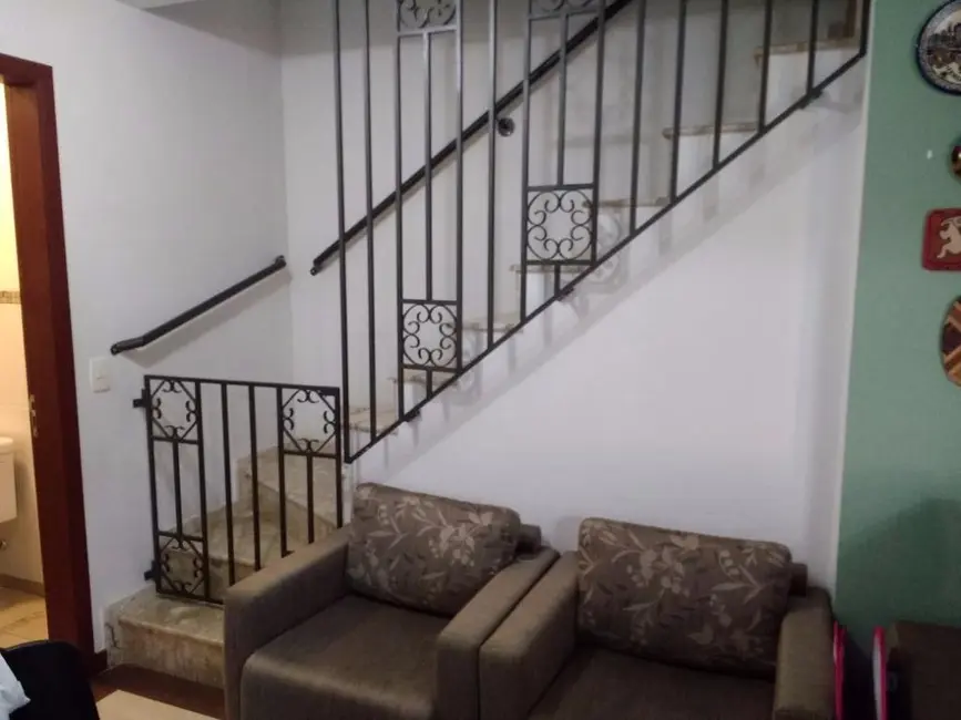 Foto 6 de Sobrado com 3 quartos à venda, 150m2 em Serpa, Caieiras - SP