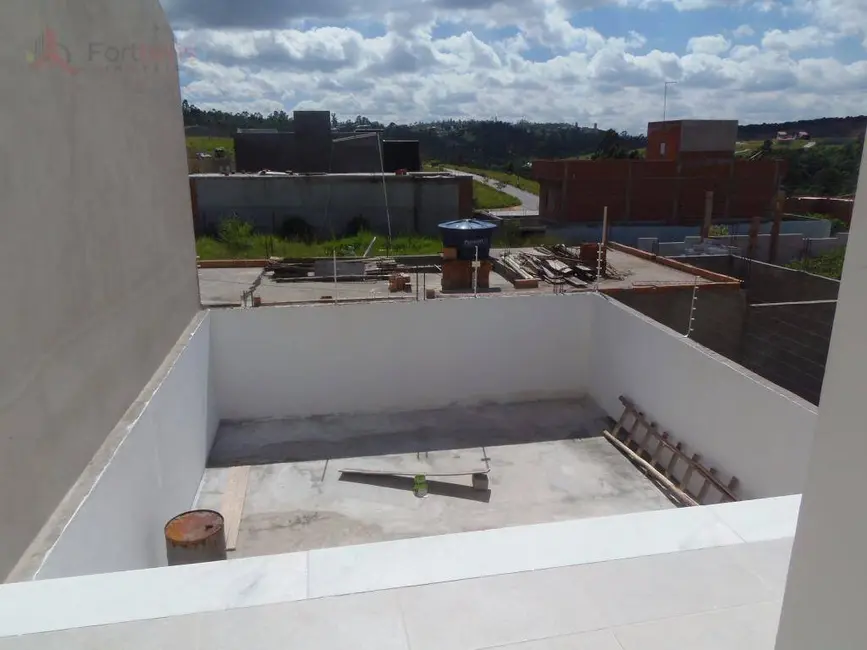 Foto 3 de Sobrado com 3 quartos à venda, 206m2 em Laranjeiras, Caieiras - SP