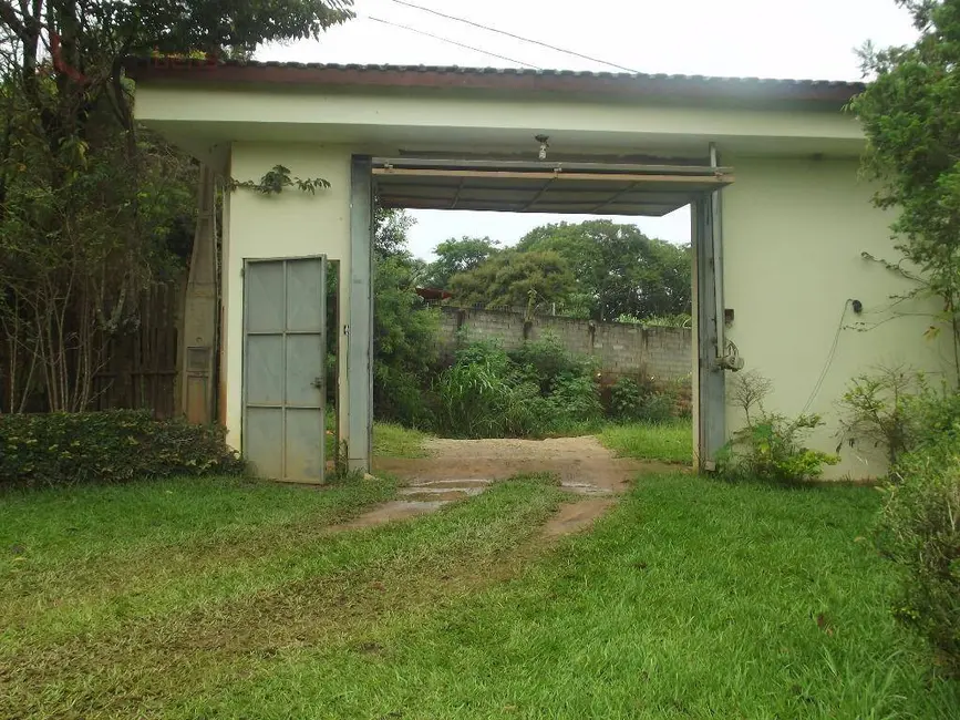 Chácara com 3 quartos à venda, 2000m2 em Chácaras São José, Franco Da Rocha - SP - imagem 5 Foto 5 de Chácara com 3 quartos à venda, 2000m2 em Chácaras São José, Franco Da Rocha - SP