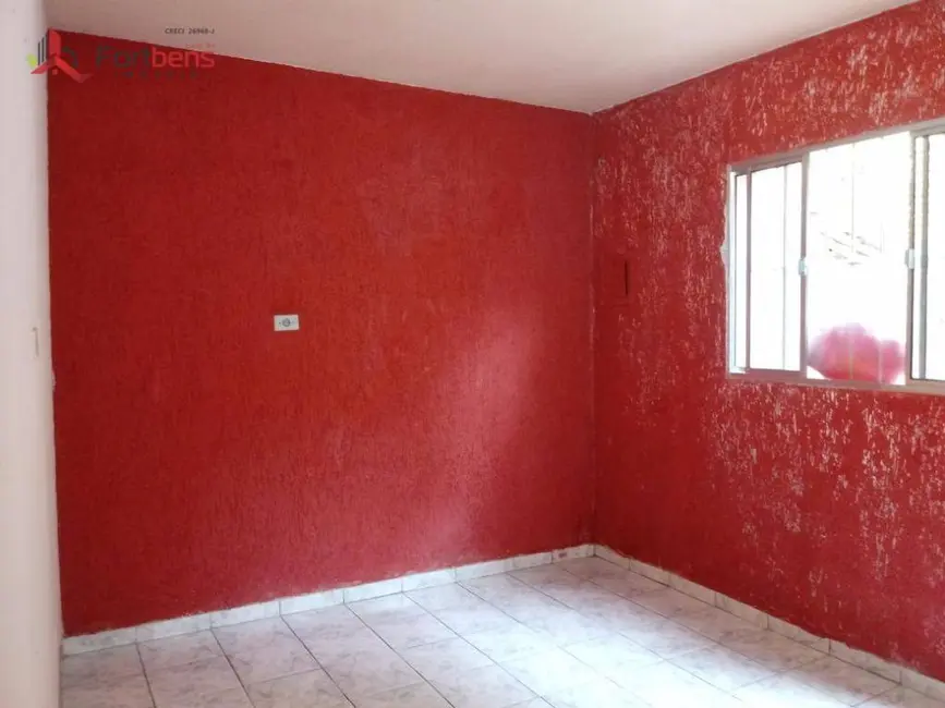 Casa com 3 quartos para alugar, 147m2 em Vera Tereza, Caieiras - SP - imagem 4 Foto 4 de Casa com 3 quartos para alugar, 147m2 em Vera Tereza, Caieiras - SP