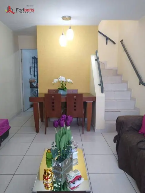 Foto 3 de Sobrado com 2 quartos à venda em Vila Campestre, São Paulo - SP