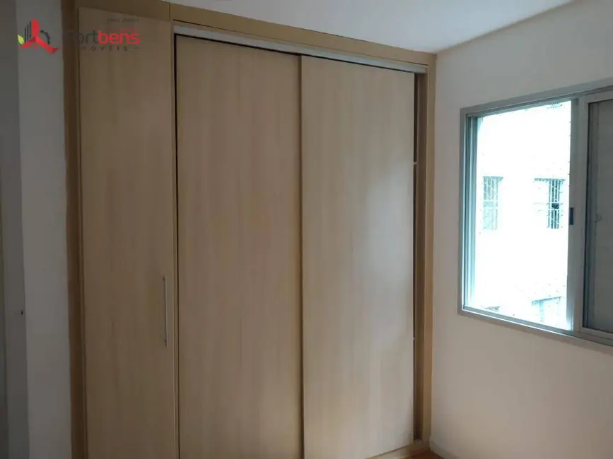 Foto 2 de Apartamento com 2 quartos para alugar, 60m2 em Jardim Anhangüera, São Paulo - SP