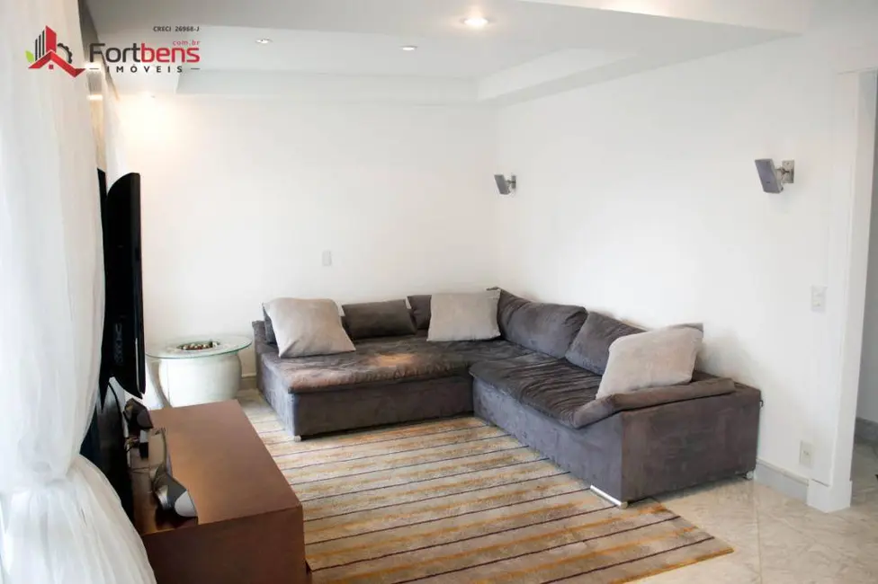 Foto 3 de Apartamento com 3 quartos para alugar, 450m2 em Cidade Monções, São Paulo - SP