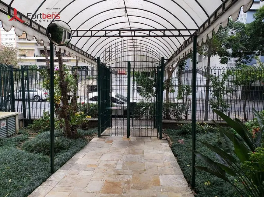 Foto 3 de Apartamento com 3 quartos para alugar, 186m2 em Bela Vista, São Paulo - SP