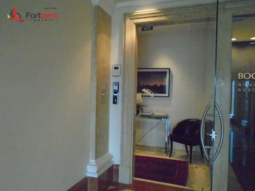 Loft / Flat à venda, 270m2 em Jardim Paulistano, São Paulo - SP - imagem 9 Foto 9 de Loft / Flat à venda, 270m2 em Jardim Paulistano, São Paulo - SP