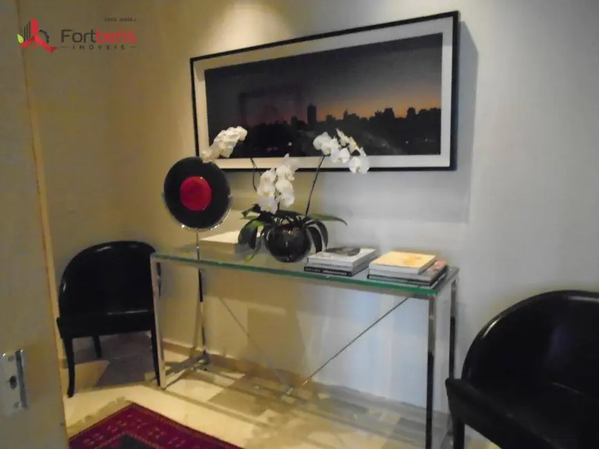 Loft / Flat à venda, 270m2 em Jardim Paulistano, São Paulo - SP - imagem 2 Foto 2 de Loft / Flat à venda, 270m2 em Jardim Paulistano, São Paulo - SP