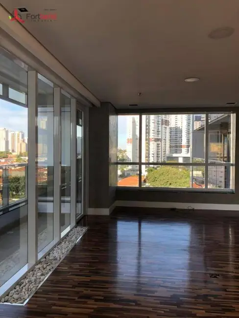 Foto 5 de Loft / Flat para alugar, 303m2 em Jardim das Acácias, São Paulo - SP