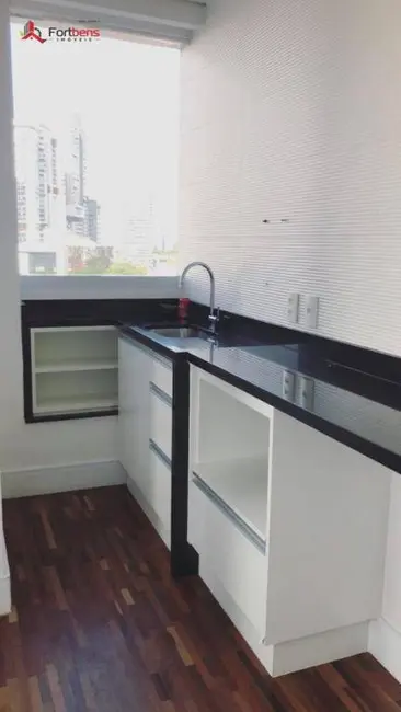 Foto 7 de Loft / Flat para alugar, 303m2 em Jardim das Acácias, São Paulo - SP