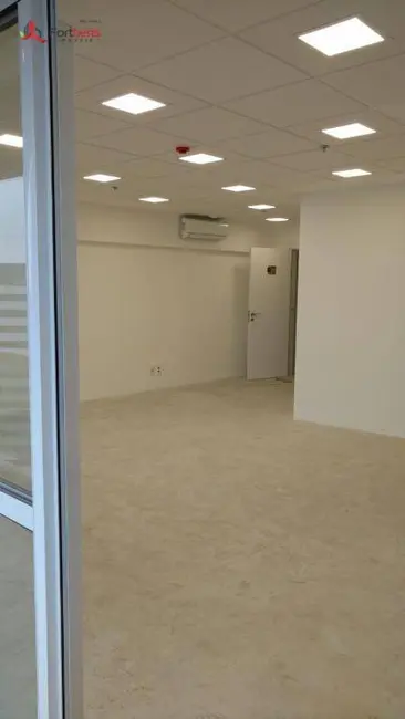 Loft / Flat para alugar, 53m2 em Pinheiros, São Paulo - SP - imagem 8 Foto 8 de Loft / Flat para alugar, 53m2 em Pinheiros, São Paulo - SP