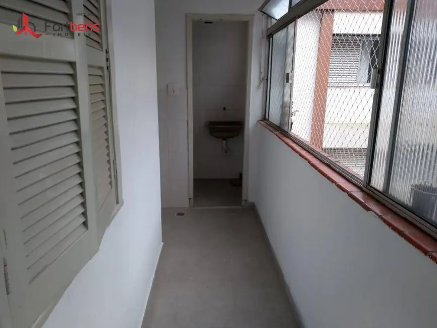 Foto 5 de Apartamento com 3 quartos para alugar, 140m2 em Parque Santa Cecília, São Paulo - SP