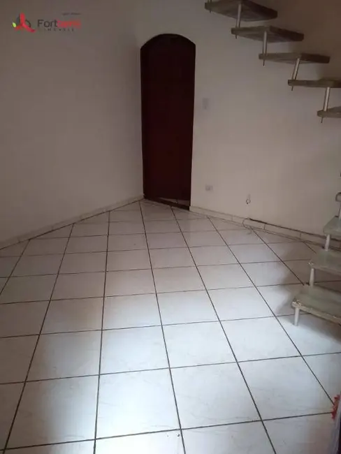 Foto 4 de Sobrado com 3 quartos à venda, 322m2 em Serpa, Caieiras - SP