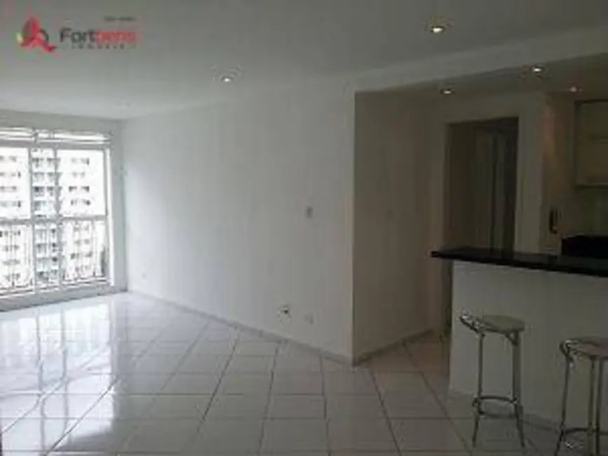 Apartamento com 2 quartos para alugar, 78m2 em Itaim Bibi, São Paulo - SP - imagem 4 Foto 4 de Apartamento com 2 quartos para alugar, 78m2 em Itaim Bibi, São Paulo - SP