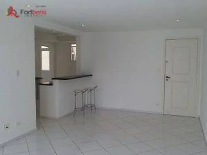 Apartamento com 2 quartos para alugar, 78m2 em Itaim Bibi, São Paulo - SP - imagem 6 Foto 6 de Apartamento com 2 quartos para alugar, 78m2 em Itaim Bibi, São Paulo - SP