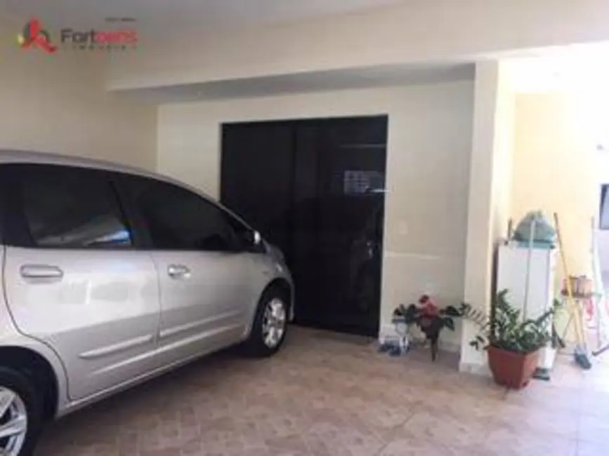 Foto 3 de Casa com 2 quartos à venda, 175m2 em Laranjeiras, Caieiras - SP