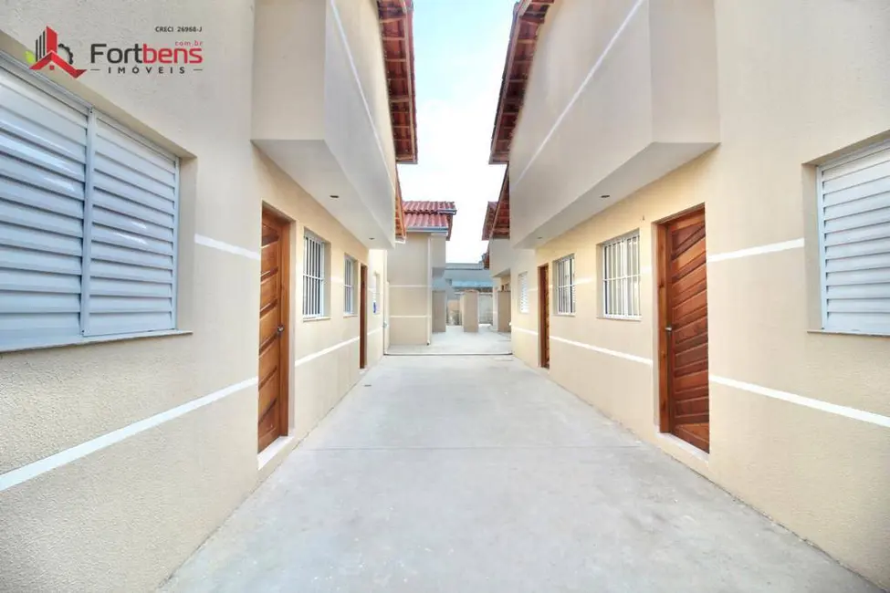 Foto 1 de Casa de Condomínio com 2 quartos à venda, 45m2 em Estância Lago Azul, Franco Da Rocha - SP