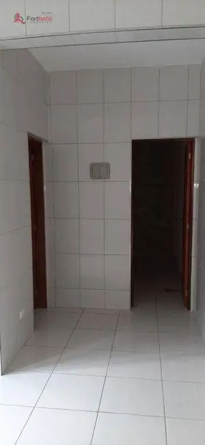 Foto 5 de Casa com 1 quarto para alugar, 126m2 em Vera Tereza, Caieiras - SP