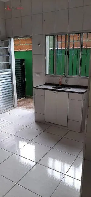 Foto 3 de Casa com 1 quarto para alugar, 126m2 em Vera Tereza, Caieiras - SP