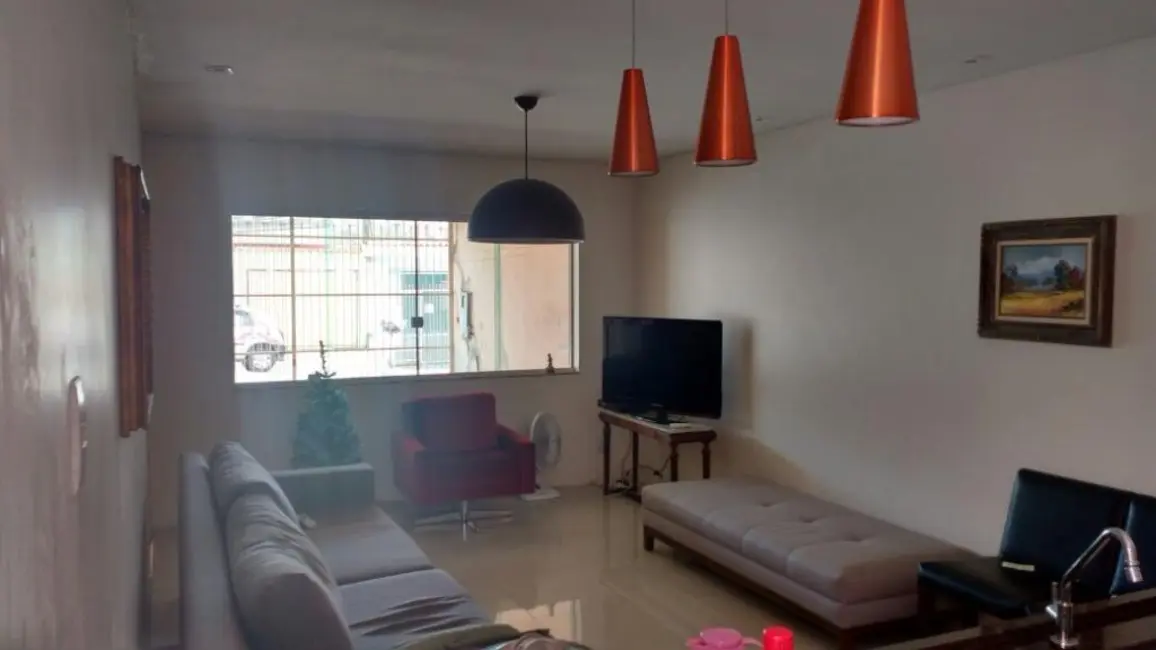 Foto 2 de Casa com 4 quartos à venda, 150m2 em Laranjeiras, Caieiras - SP