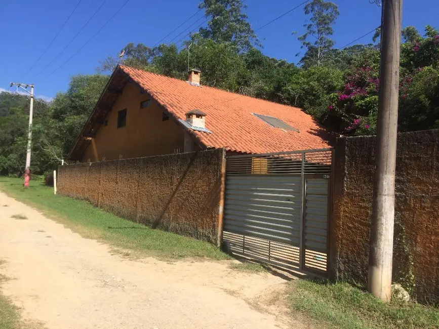 Chácara com 5 quartos à venda, 150m2 em Jardim Luciana, Franco Da Rocha - SP - imagem 1 Foto 1 de Chácara com 5 quartos à venda, 150m2 em Jardim Luciana, Franco Da Rocha - SP